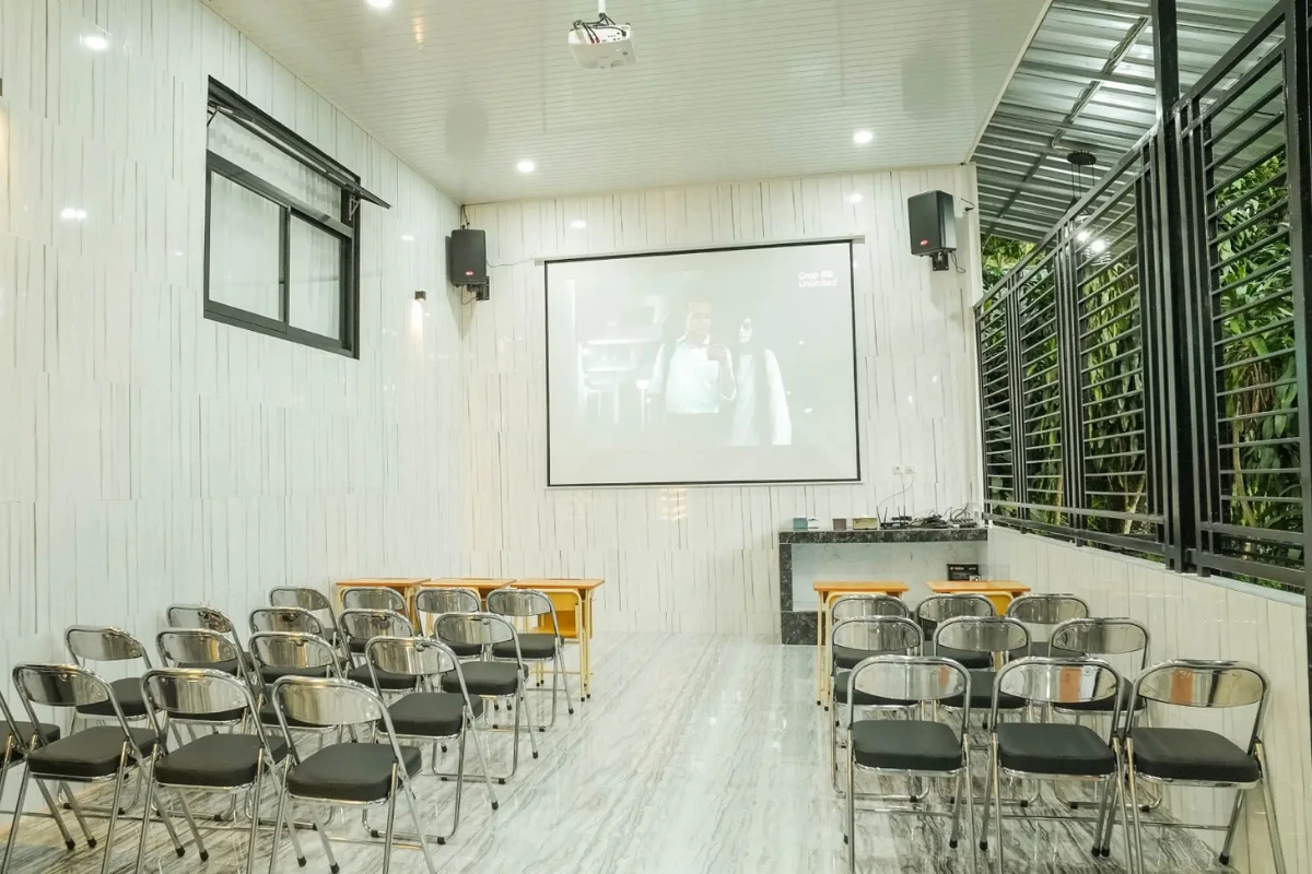 villa di Bogor untuk 20 orang